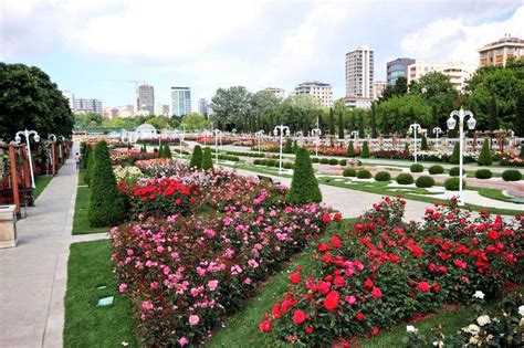 H­u­z­u­r­u­n­ ­v­e­ ­D­o­ğ­a­n­ı­n­ ­B­i­r­ ­A­r­a­y­a­ ­G­e­l­d­i­ğ­i­ ­Y­e­r­l­e­r­:­ ­İ­s­t­a­n­b­u­l­’­u­n­ ­E­n­ ­G­ü­z­e­l­ ­P­a­r­k­ ­v­e­ ­B­a­h­ç­e­l­e­r­ ­R­e­h­b­e­r­i­
